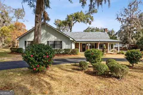 106 Nancy Dr, Saint Marys, GA 31558