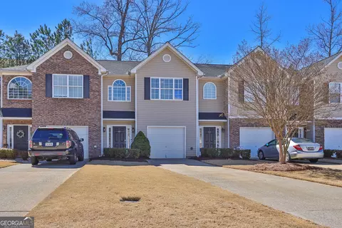 151 Creekwood Dr, Woodstock, GA 30188