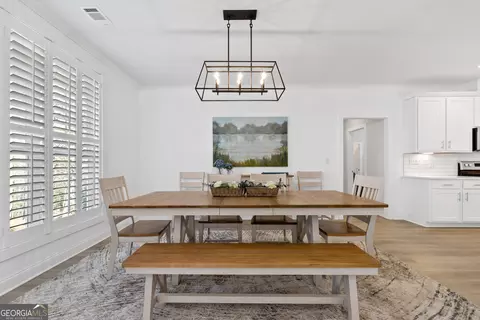Dining - 746 Markhams Dr, Madison, GA 30650 photo 2 of 3