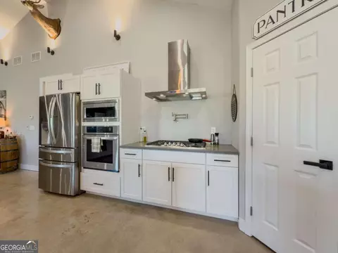 Kitchen - 512 Wheeler Rd, Commerce, GA 30530 photo 3 of 3