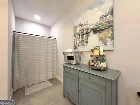 Entry Way - 512 Wheeler Rd, Commerce, GA 30530 photo 5 of 6