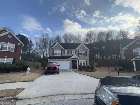 942 Thorny Ln, Grayson, GA 30017