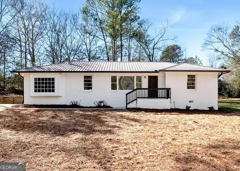 51 Lake St, Jefferson, GA 30549