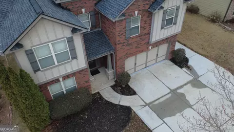 868 Still Hill Ln, Lawrenceville, GA 30045
