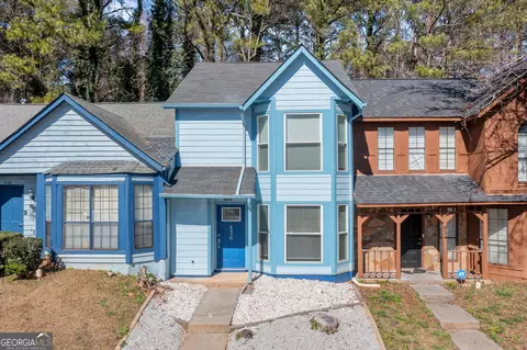 836 Heritage Oaks Dr, Stone Mountain, GA 30088