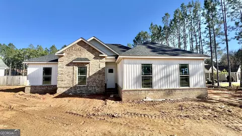 744 Wiregrass Trl, Dublin, GA 31021