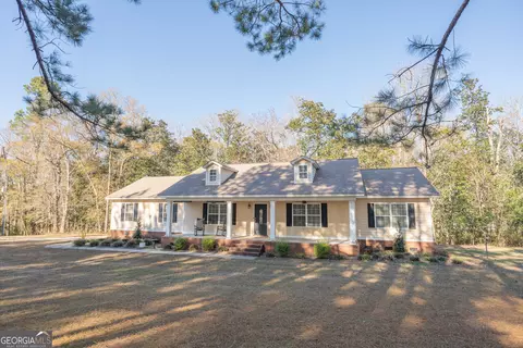Exterior - 1217 Pine Park Rd, Cairo, GA 39828 photo 2 of 9