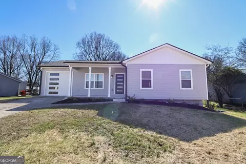 242 Deerfield Dr, Jonesboro, GA 30238