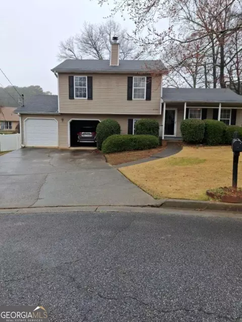 6120 Raleigh Oaks Ct, Lithonia, GA 30058