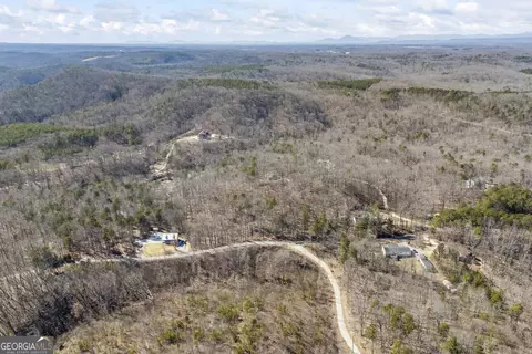 2056 Bend N Hickory Rd, Toccoa, GA 30577 photo 3