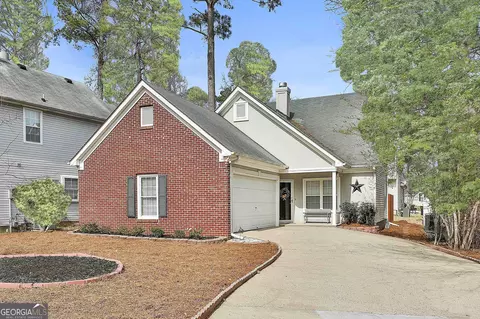 202 Birch Rd, Peachtree City, GA 30269