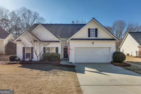 129 Bedford Park Dr, Newnan, GA 30263