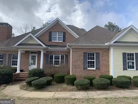 203 Cheshire Dr, Griffin, GA 30223