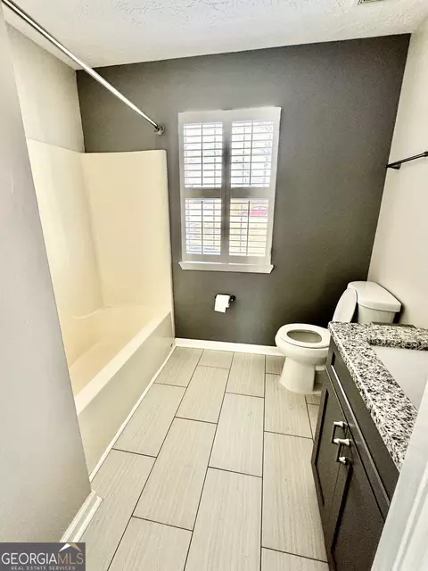 Bath - 100 Harvard Dr, Covington, GA 30016 photo 1 of 1