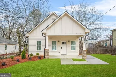 395 Lake Ave, Atlanta, GA 30318