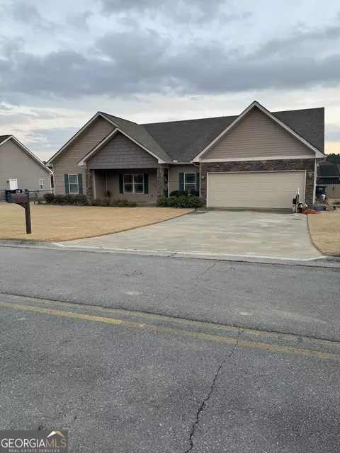 206 Madison Dr SW, Calhoun, GA 30701