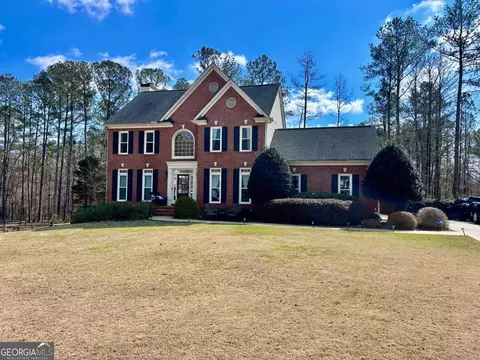 175 Monarch Dr, Peachtree City, GA 30269