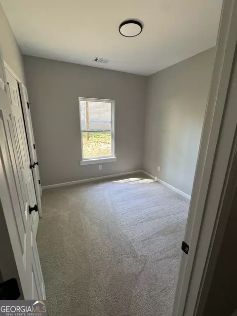 45 N Cary St, Lagrange, GA 30241 photo 5