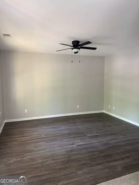 45 N Cary St, Lagrange, GA 30241 photo 2