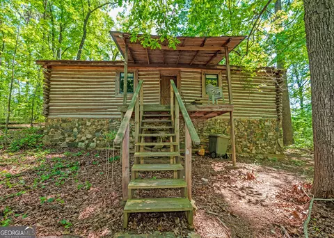 346 Old Seven Forks Rd, Martin, GA 30557