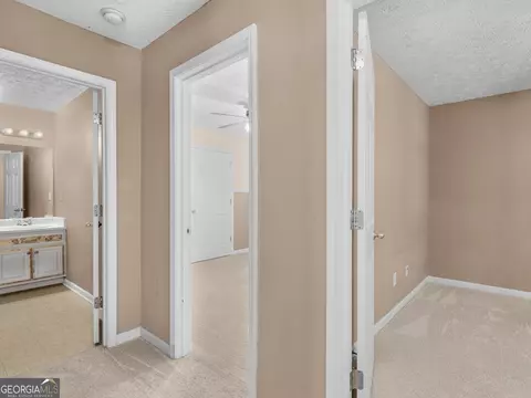 Entry Way - 321 Hickory Rd, Jackson, GA 30233 photo 4 of 4