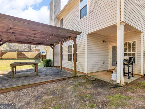 Exterior - 321 Hickory Rd, Jackson, GA 30233 photo 6 of 8