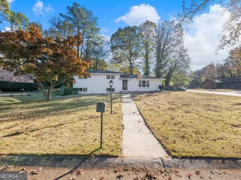 3044 Sunset Ln, East Point, GA 30344