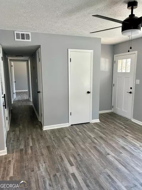 Entry Way - 23 Hampton Locust Grove Rd, Hampton, GA 30228 photo 1 of 3
