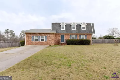 201 Conley Dr, Bonaire, GA 31005