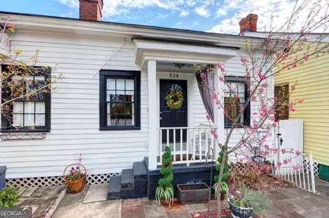 524 Blair St, Savannah, GA 31401