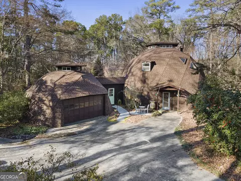 1275 S Deshon Rd, Lithonia, GA 30058