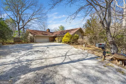 312 Pickett Hill St, Clayton, GA 30525