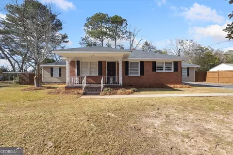 1719 Sewell Cir, Perry, GA 31069