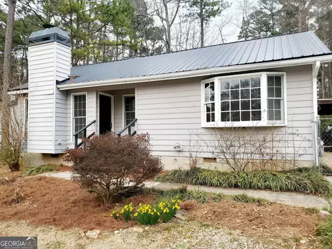 381 Lakeshore Dr, Stockbridge, GA 30281