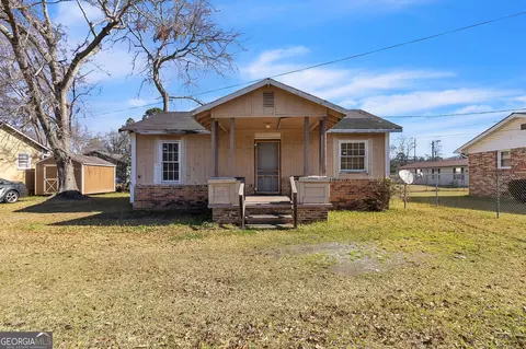 209 Pearl Ave, Dublin, GA 31021