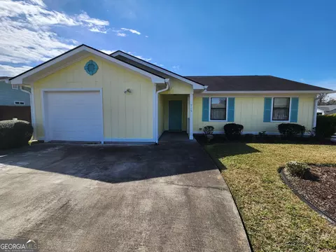 715 Greenfield Ln, Saint Marys, GA 31558