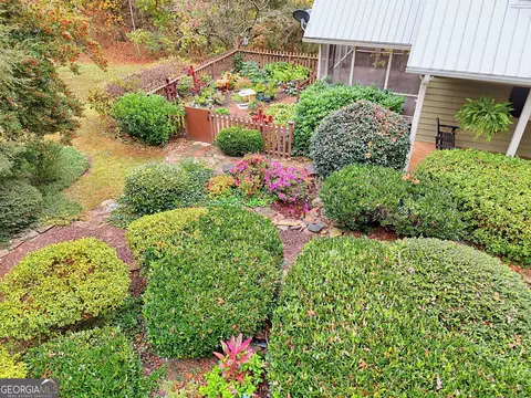 Exterior - 129 Bend N Hickory Rd, Toccoa, GA 30577 photo 32 of 36