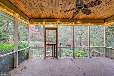 Exterior - 129 Bend N Hickory Rd, Toccoa, GA 30577 photo 12 of 36