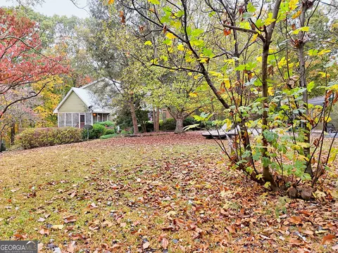 Exterior - 129 Bend N Hickory Rd, Toccoa, GA 30577 photo 26 of 36