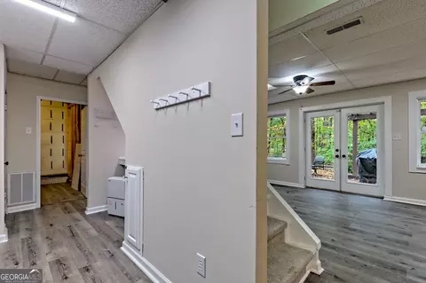 Entry Way - 129 Bend N Hickory Rd, Toccoa, GA 30577 photo 8 of 8