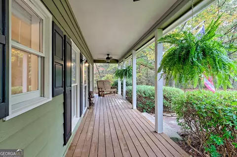 Exterior - 129 Bend N Hickory Rd, Toccoa, GA 30577 photo 10 of 36