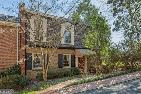 2083 Bohler Rd NW, Atlanta, GA 30318