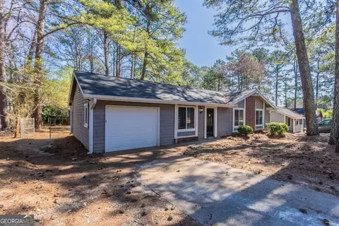 9090 Dorsey Rd, Riverdale, GA 30274