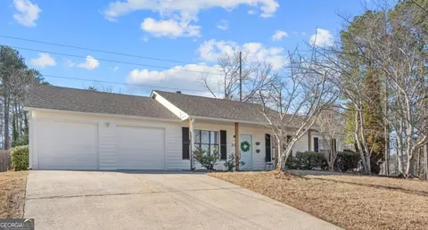 335 Knollwood Ln, Woodstock, GA 30188