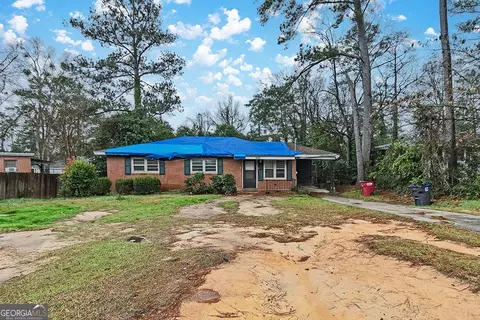 1822 Winston Dr, Macon, GA 31206
