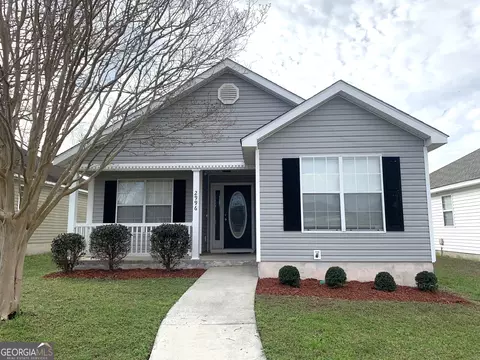 2996 Tara Dr, Valdosta, GA 31602