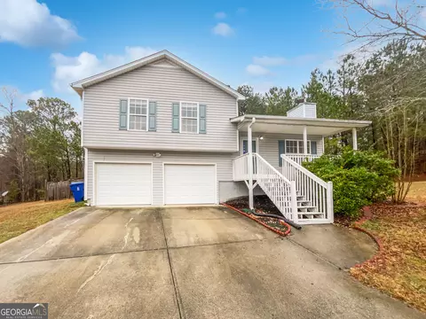 105 Huntington Ct, Dallas, GA 30132