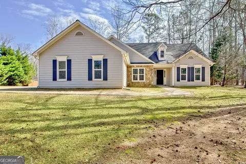 55 Woodmoor Dr, Newnan, GA 30263