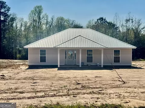 157 Bass Rd, Vienna, GA 31092