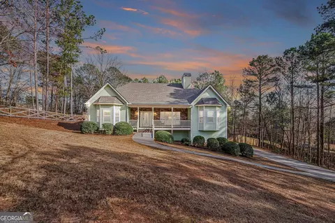 320 Red Fox Dr, Canton, GA 30114